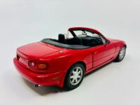 MAZDA MX5: A 1:18 scale Mazda NA MX5 by Gate [Location: Sydney] - 5