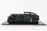 BENTLEY: A 1:18 scale Minichamps model of a 1930 Bentley 6.5ltr Speed Six Blue Train Special [Location: Perth]
