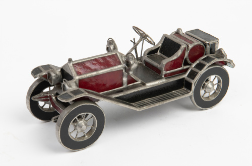 LEADLIGHT MODEL: A scratch built leadlight vintage / veteran car model, 25cm long