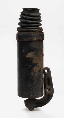 MERCEDES: A Mercedes-Benz hydropneumatic compensator (P/N 6-3516-00-000), thought to suit W108, W111