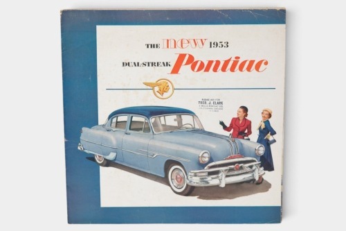 PONTIAC: A 1953 Pontiac full series fold out sales brochure