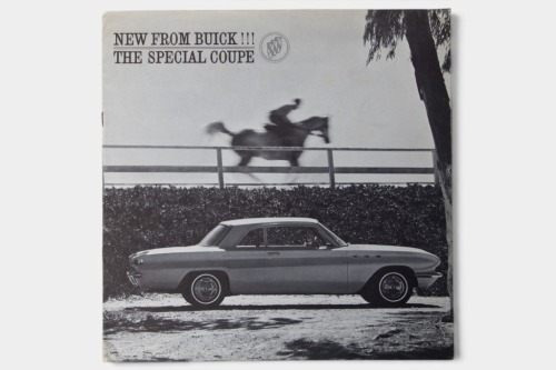 BUICK: A 1961 Buick special coupe sales brochure, 8 pages