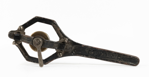 DUNLOP SPANNER: A Rolls-Royce Dunlop Type E2 wheel spanner, thought to suit c1920s 20hp models and others, inside width 11cm [Location: Melbourne]