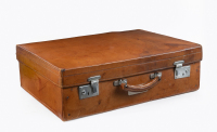 PICNIC SET: An exceptional early leather cased picnic set [Location: Melbourne] - 8