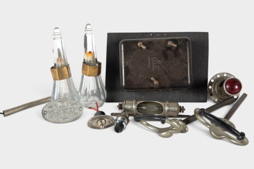 ROLLS-ROYCE: A group of mostly small Rolls-Royce items [Location: Melbourne]
