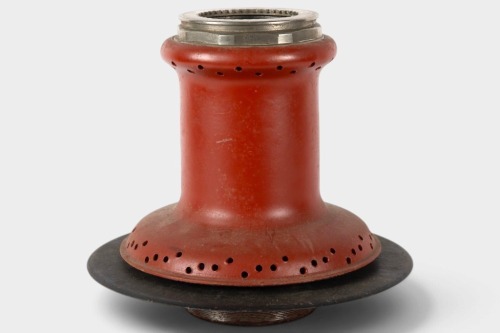 ROLLS-ROYCE: An early Rolls-Royce wheel hub & centre, width approx 22cm, believed to suit Silver Ghost [Location: Melbourne]