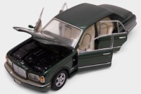 BENTLEY: A 1:24 scale Franklin Mint model of a 1998 Bentley Arnage [Location: Melbourne] - 3