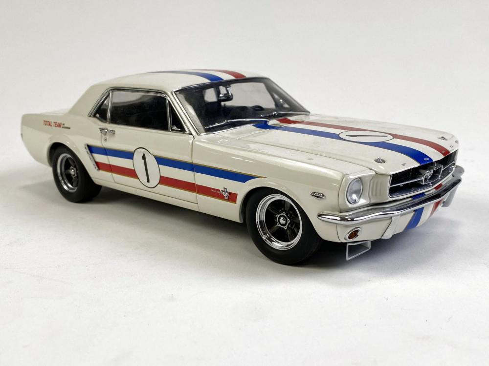 FORD/GEOGHEGAN: 1:18 scale 1965 ATCC Ford Mustang driven by I