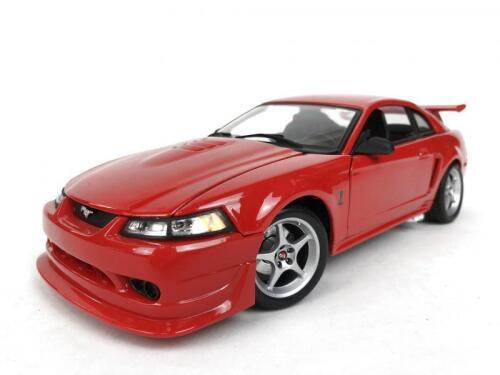 FORD: 1:18 scale 2000 Ford Mustang SVT Cobra R produced by Maisto. (NB description)