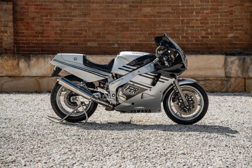1989 Yamaha FZR1000 Motorcycle - No Reserve [Location: Sydney]
