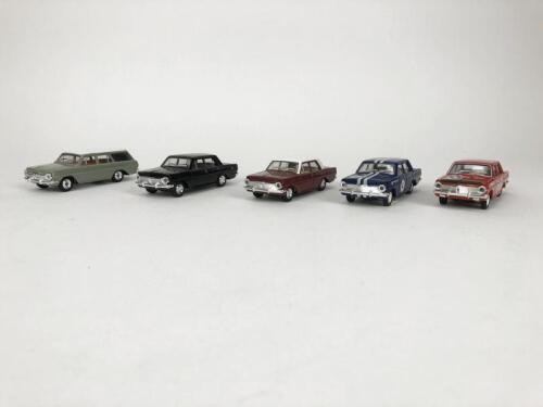 HOLDEN: Group of 1:43 scale Holden EH cars produced by Trax. (NB description)
