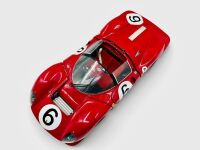 FERRARI 330 P4: A 1:18 scale Ferrari 330 P4 by GMP with original packaging [Location: Sydney] - 11