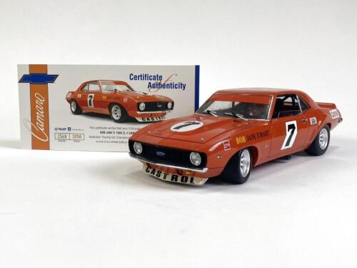 CHEVROLET/JANE: 1:18 scale 1971 Touring car championship winner 1969 ZL-1 Camaro driven by B. Jane produced by Classic Carlectables. (NB description)