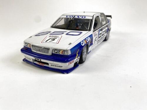 VOLVO: 1:18 scale Rydell Volvo 850 produced by AutoArt. (NB description)