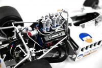 LOLA: 1:18 scale 1977 Alan Jones driven Australian Grand Prix Lola T332 produced by Classic Carlectables. (NB description) - 7
