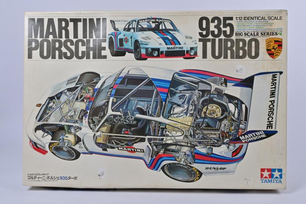 PORSCHE: A Tamiya 1:12 Martini Porsche 935 Turbo plastic model kit