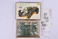 BENTLEY: A Heller 1:24 scale Bentley 4,5 L Blower plastic model kit - 3