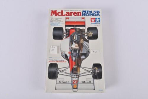 McLAREN: A Tamiya 1:20 scale McLaren MP4/5B Honda plastic model kit