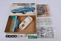 PORSCHE: A Tamiya 1:20 scale Porsche 928 plastic model kit - 3