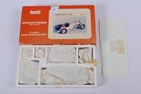 MERCEDES-BENZ: A Wills finecast 1:24 scale Mercedes-Benz SSKL car metal kit - 2