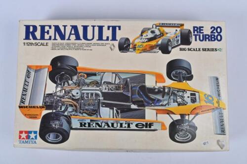 RENAULT: A Tamiya 1:12 scale Renault RE 20 Turbo plastic model kit