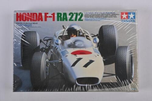 HONDA F-1: A Tamiya 1:20 scale Honda F-1 RA 272 plastic model kit