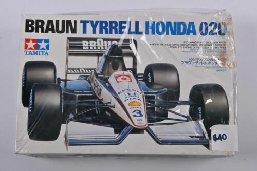 TYRELL: A Tamiya 1:20 scale Braun Tyrell Honda 020 plastic model kit