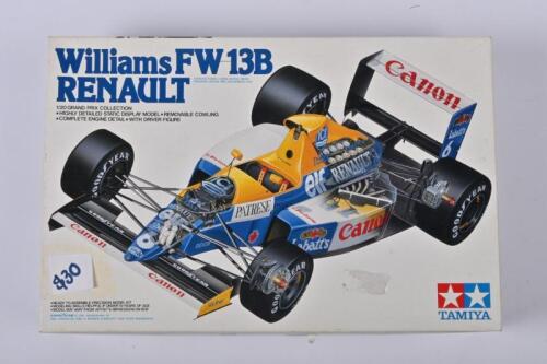 RENAULT: A Tamiya 1:20 scale Williams FW 13B RENAULT plastic model kit