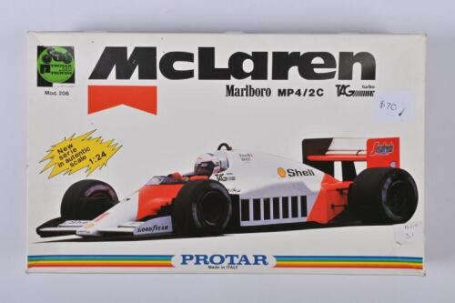 McLAREN: A PROTAR 1:24 scale McLaren Marlboro MP4/2C plastic model kit