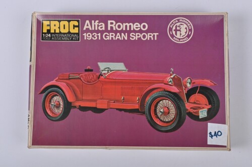 ALFA ROMEO: A FROG 1:24 scale 1931 Alfa Romeo Gran Sport plastic model kit