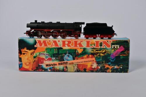 MARKLIN-HAMO: A circa 1970s Marklin-Hamo two rail 8385 4-6-2 locomotive and tender, boxed
