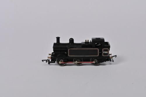 TRI-ANG: A Tri-ang H0 BR3F Jinty 0-6-0 tank locomotive, cab number 47606, unboxed
