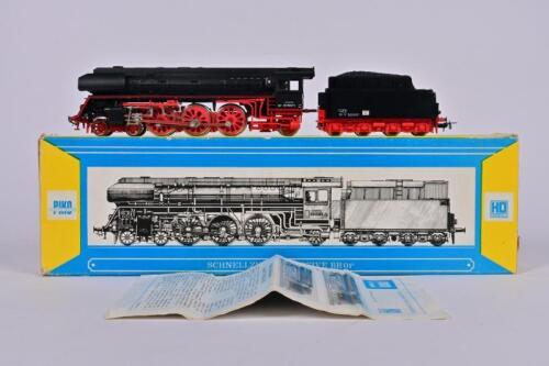 PIKO: A late 1970s Piko H0 BR01.5 4-6-2 steam outline locomotive, excellent boxed with instructional manual