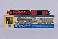 PIKO: A 1970s Piko H0 BR52 19-20 2-10-0 steam outline locomotive and motorised tender, boxed - 4