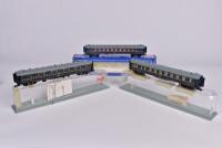 JOUEF: Three Jouef Riviera Blue coaches including; 5301 sleeping car; 3552 sleeping car; together with 530200 restaurant car.