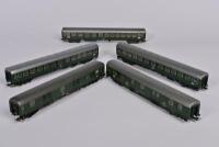 ROWA: Five Rowa German outline coaches, three coaches (one with interior); together with two brake composites (one with interior) - 2