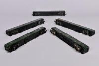 ROWA: Five Rowa German outline coaches, three coaches (one with interior); together with two brake composites (one with interior) - 3