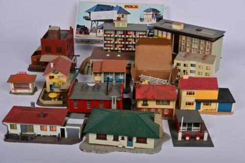 TRACK SIDE BUILDINDS: A collection of mainly resident buildings, some by Pola