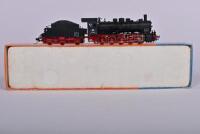 ROCO: A Roco H0 04116A 0-10-0 German outline steam locomotive with tender, box with instructional booklet - 3
