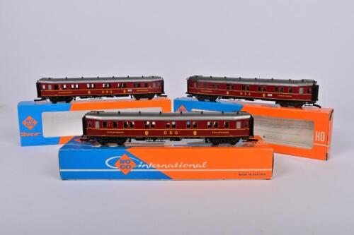 ROCO: Three Roco DSG Schlafwagen 4292S, one in incorrect box