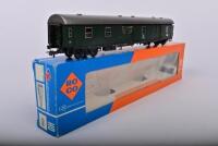 ROCO: A Roco DB baggage car in green, incorrect box - 2