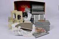 TRI-ANG: A large box full of plastic platform extensions, piers etc