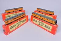 RIVAROSSI: Four Rivarossi Union Pacific U.S Railway coaches, boxed - 3