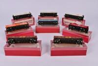 RIVAROSSI: Eight Rivarossi bogie goods rolling stock, boxed - 2