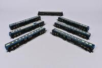RIVAROSSI: Seven Rivarossi blue coaches from 'The Blue Comet' train, all with 6-wheel bogies, unboxed - 2