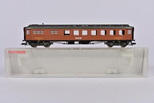 FLEISCHMANN: A Fleischmann 5081 DRG Mitropa Speisewagen Restaurant Car, in original box