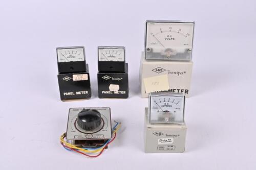 Four HC Panel Metres and one resistance controller, all boxed and unused