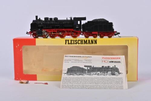 FLEISCHMANN: A Fleischmann 4160 4-6-0 steam tender loco cab side No. 38 2609, with instructions very good boxed