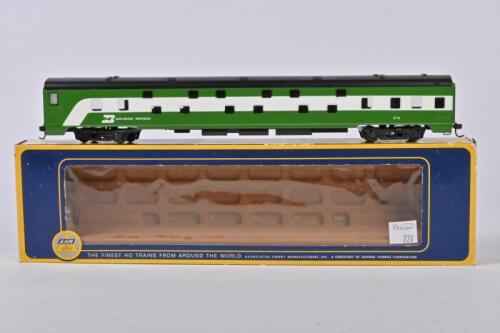 RIVAROSSI: A AHM by Rivarossi 6404-BN Burlington Northern coach, excellent boxed