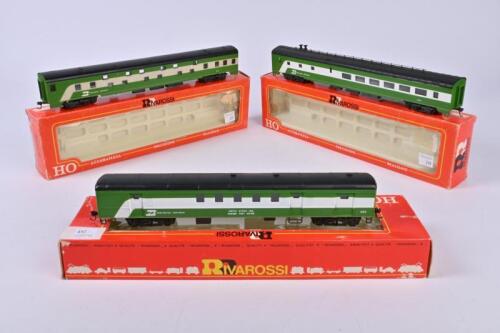 RIVAROSSI: Three Rivarossi Burlington Northern coaches, 499 post office car, 1296 passenger brake, 574 duplex sleeping car